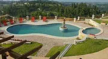 Akritas Ef Zin & Hotel